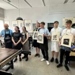 młodzież na warsztatach artystycznych